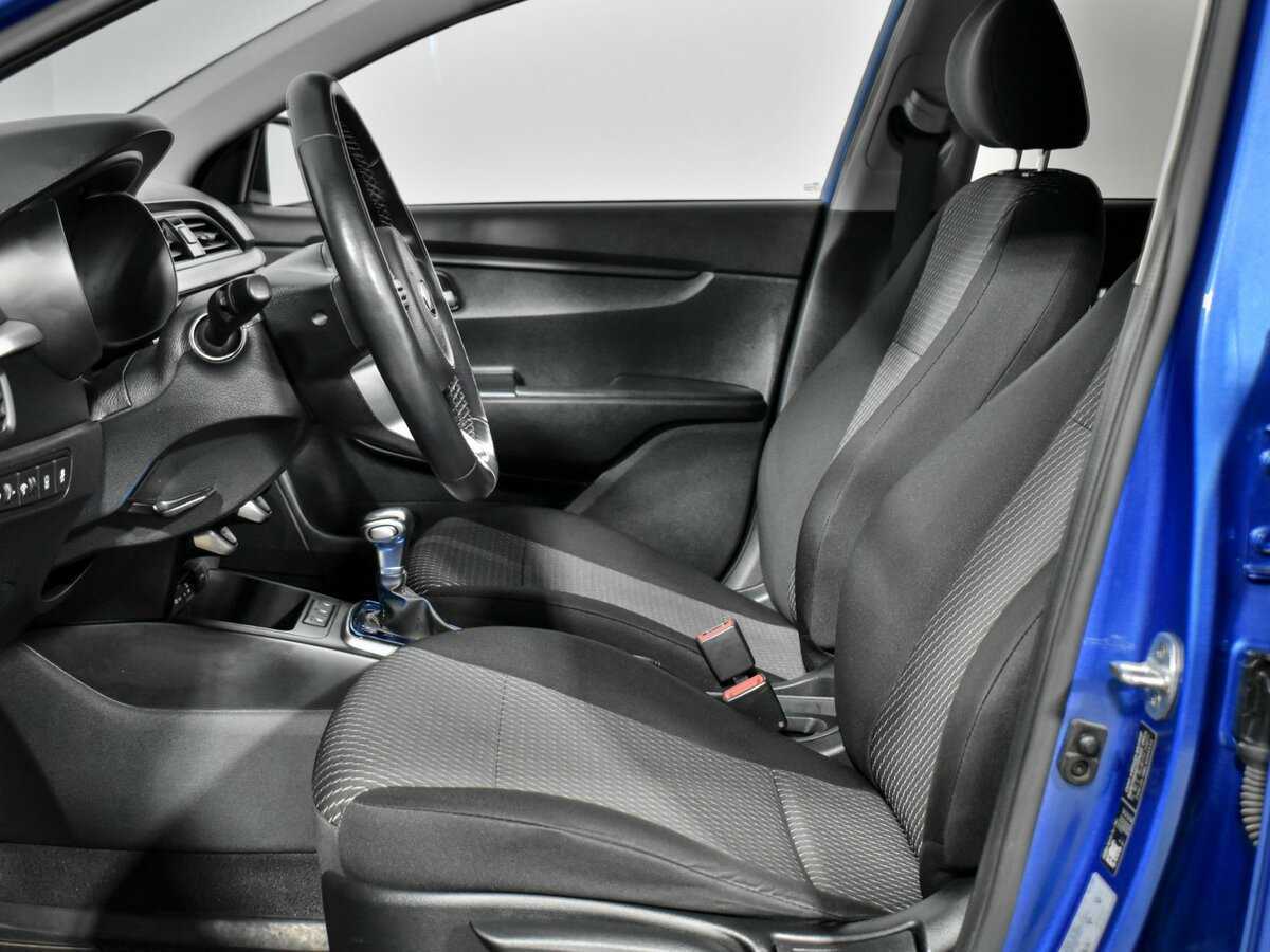 Kia Rio X-Line, 2020 Фото №11