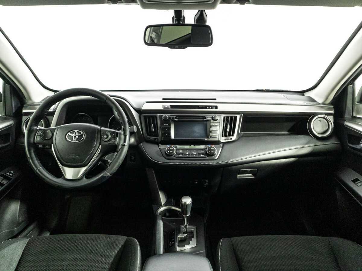 Toyota RAV4, 2015 Фото №12