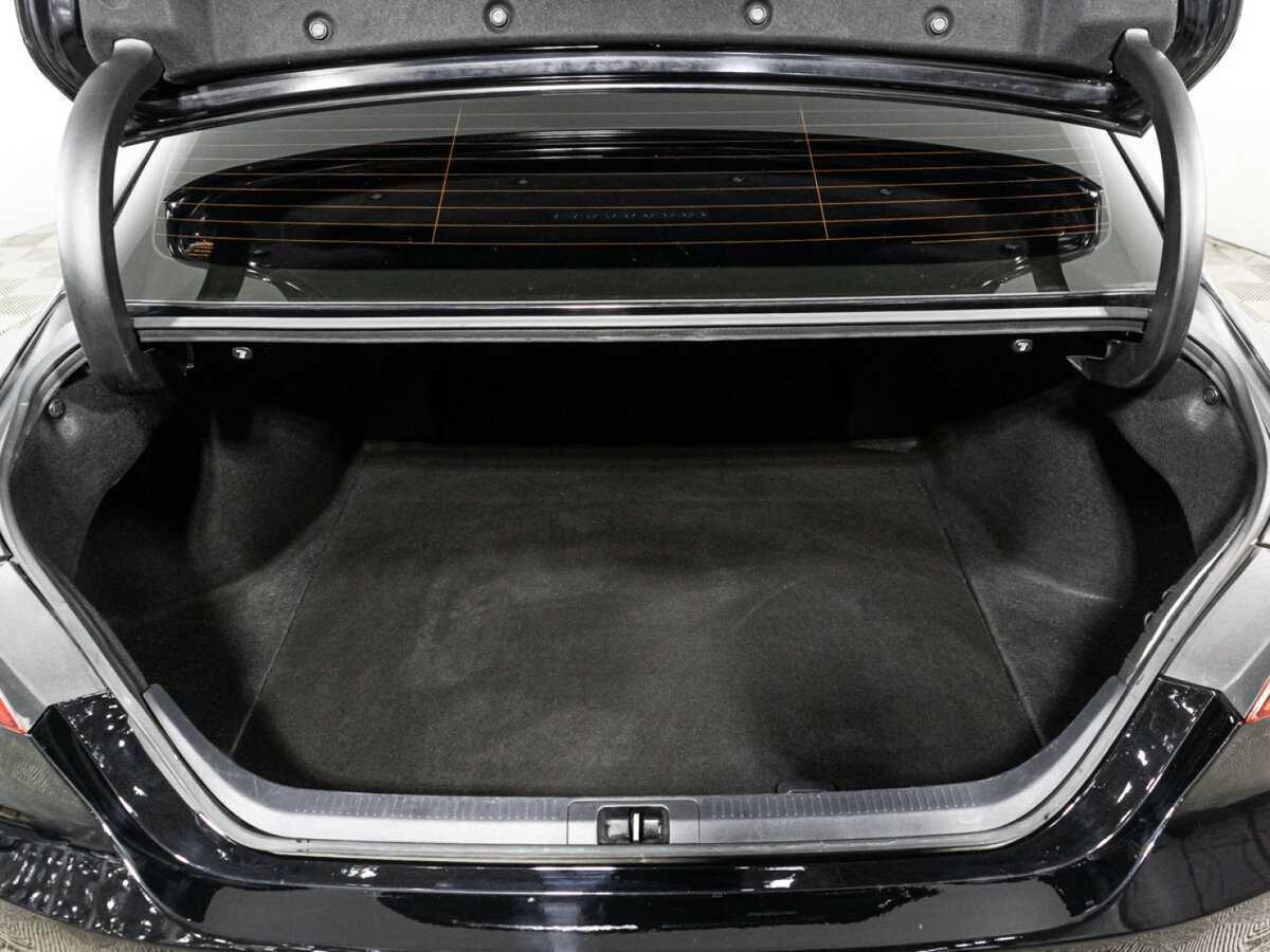 Toyota Camry, 2021 Фото №14