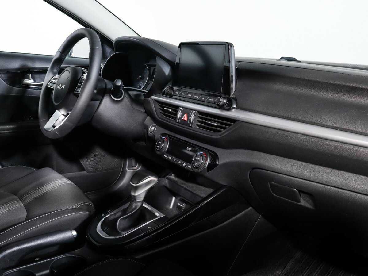 Kia Cerato, 2021 Фото №6