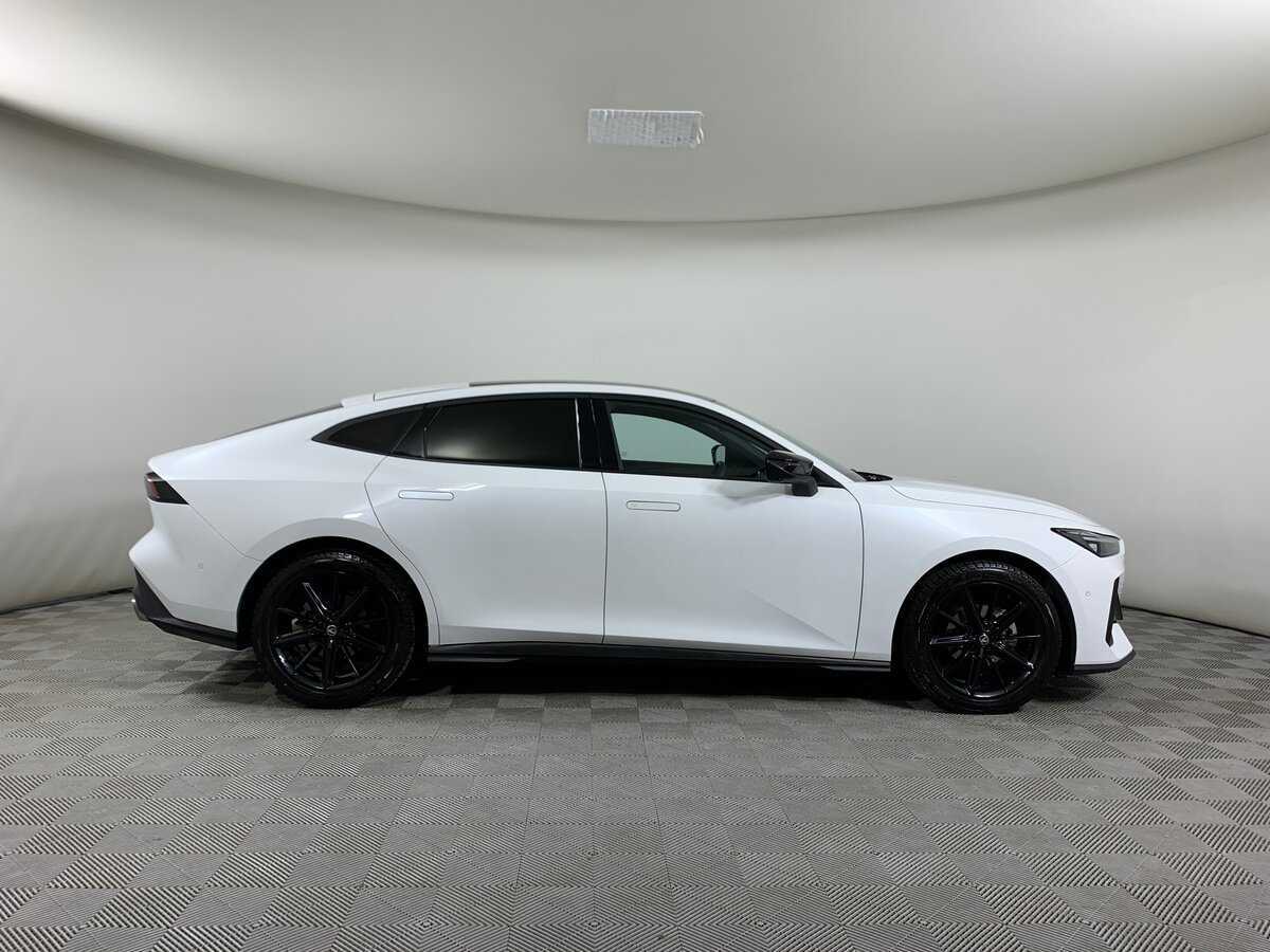 Changan UNI-V, 2024 Фото №4