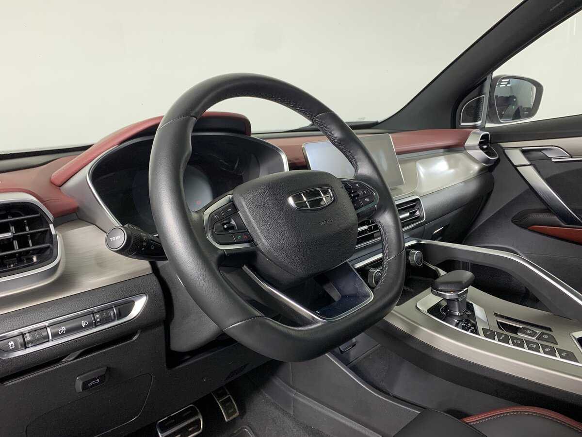 Geely Coolray, 2022 Фото №12