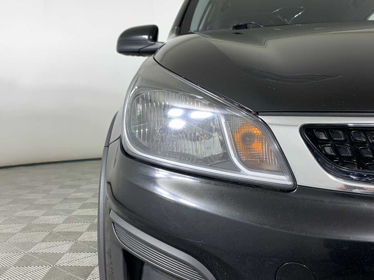 Kia Rio X-Line, 2018 Фото №10