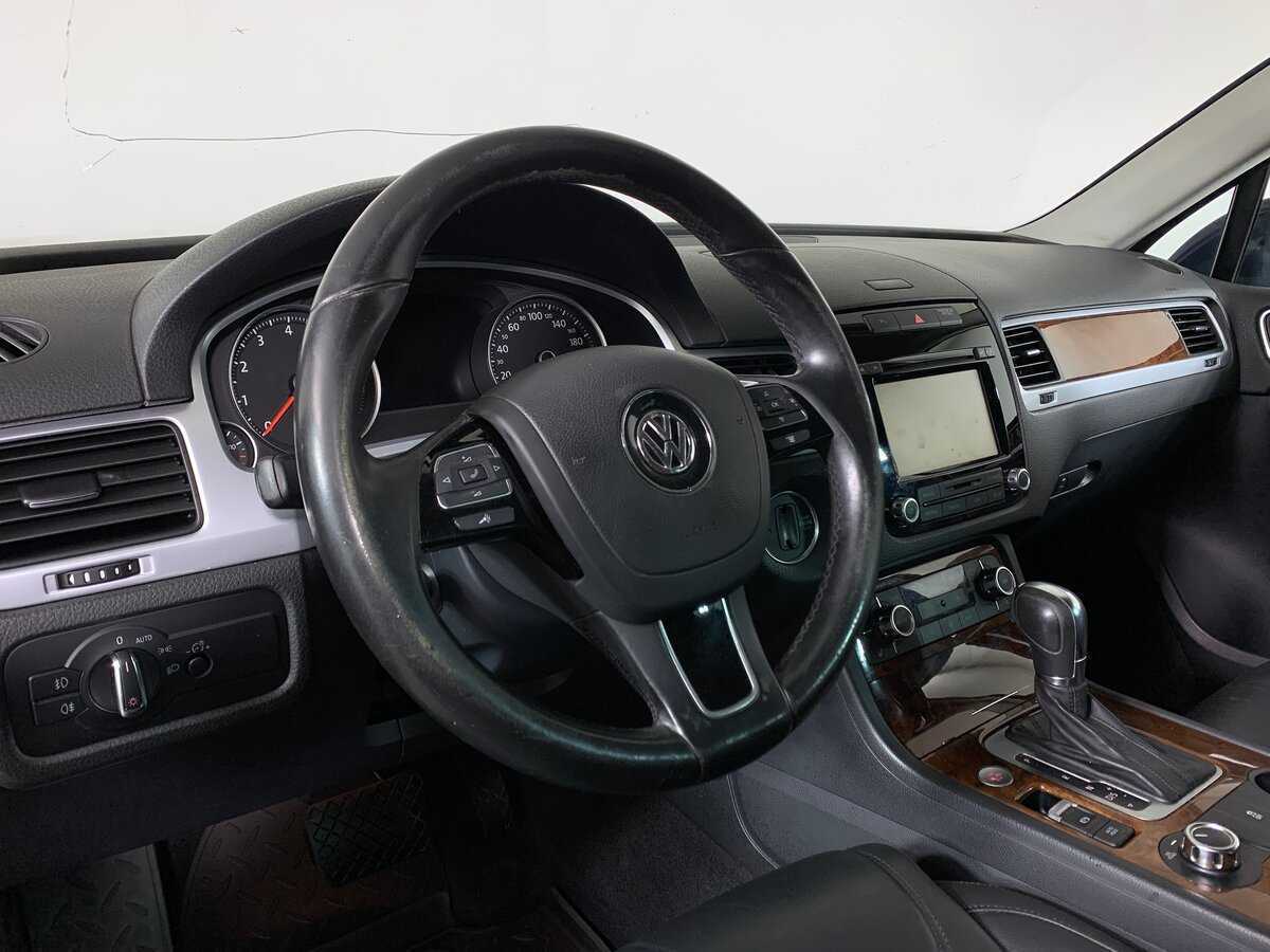 Volkswagen Touareg, 2013 Фото №12