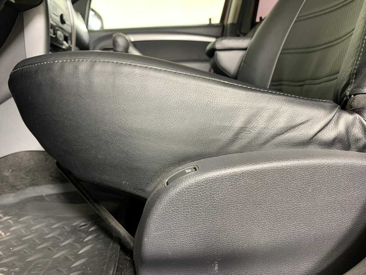 Renault Duster, 2012 Фото №17