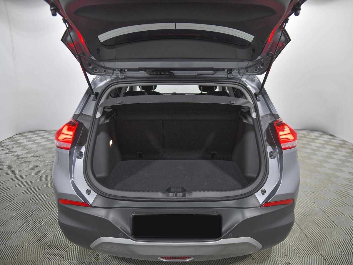 Chevrolet Tracker, 2020 Фото №17