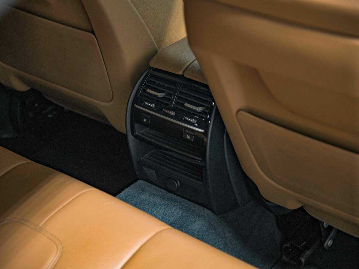 BMW 5 серии 520d, 2017 Фото №16