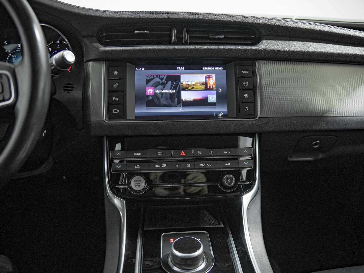 Jaguar XF, 2017 Фото №11