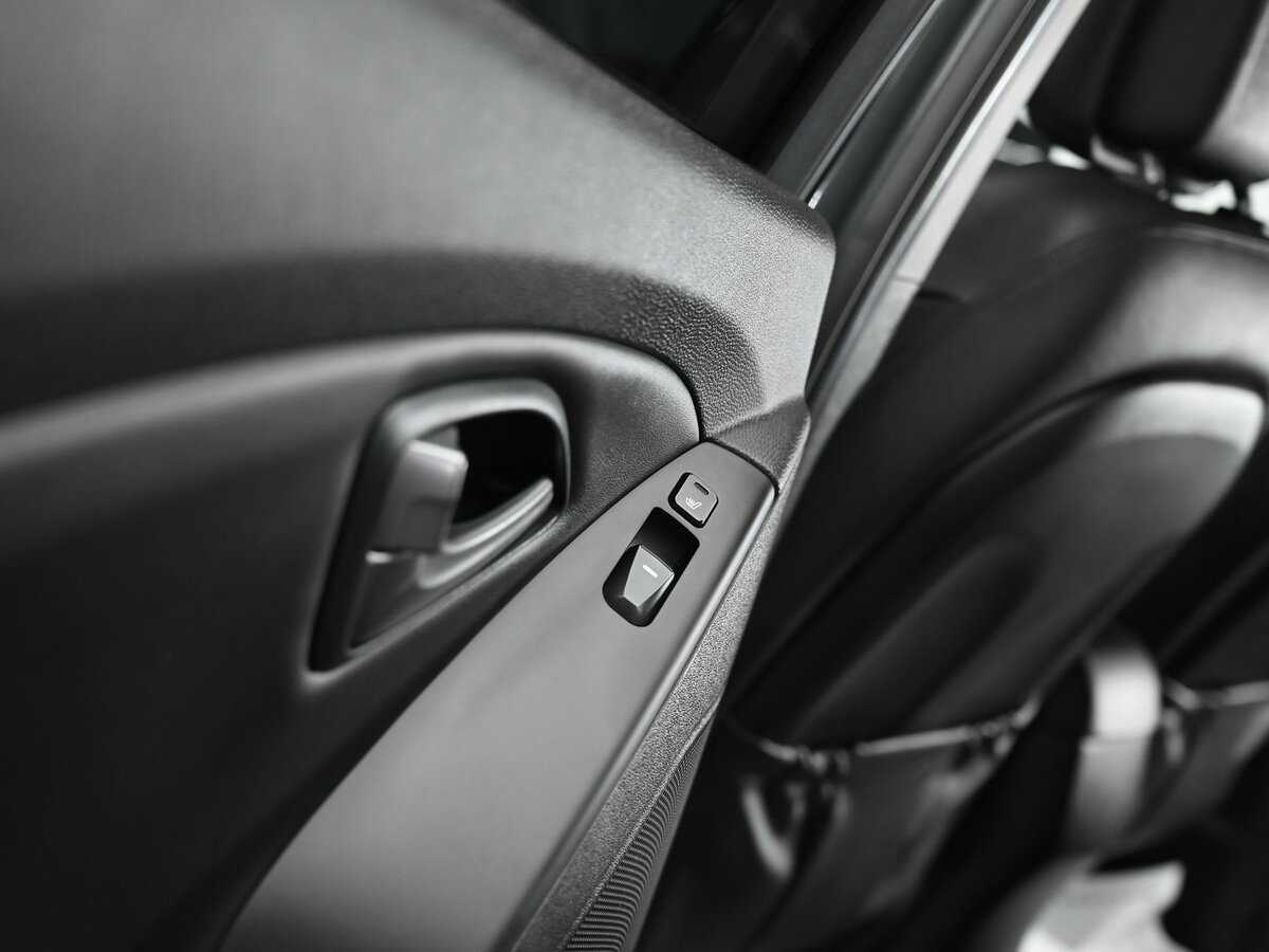 Hyundai ix35, 2013 Фото №15