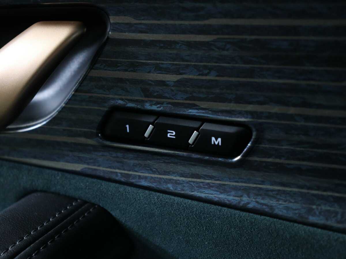 Geely Monjaro, 2022 Фото №20