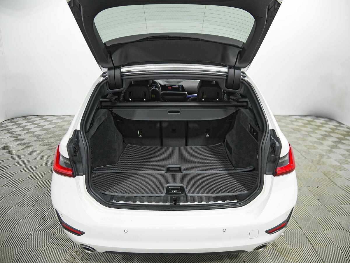 BMW 3 серии 320d xDrive, 2019 Фото №20