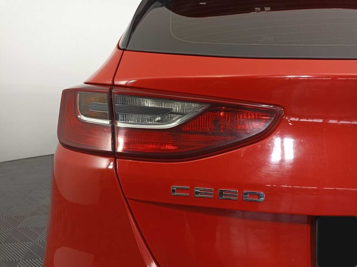 Kia Ceed, 2018 Фото №7