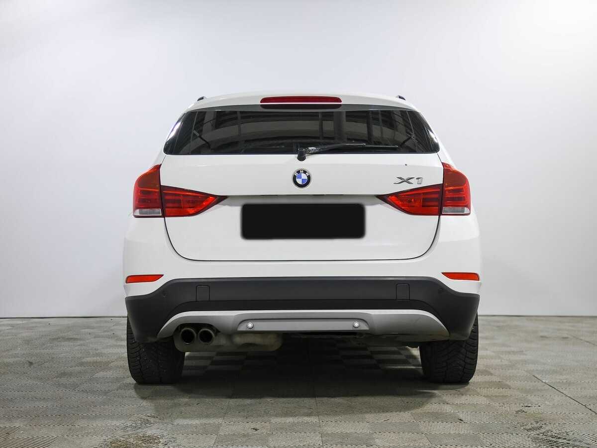 BMW X1 20i, 2014 Фото №5