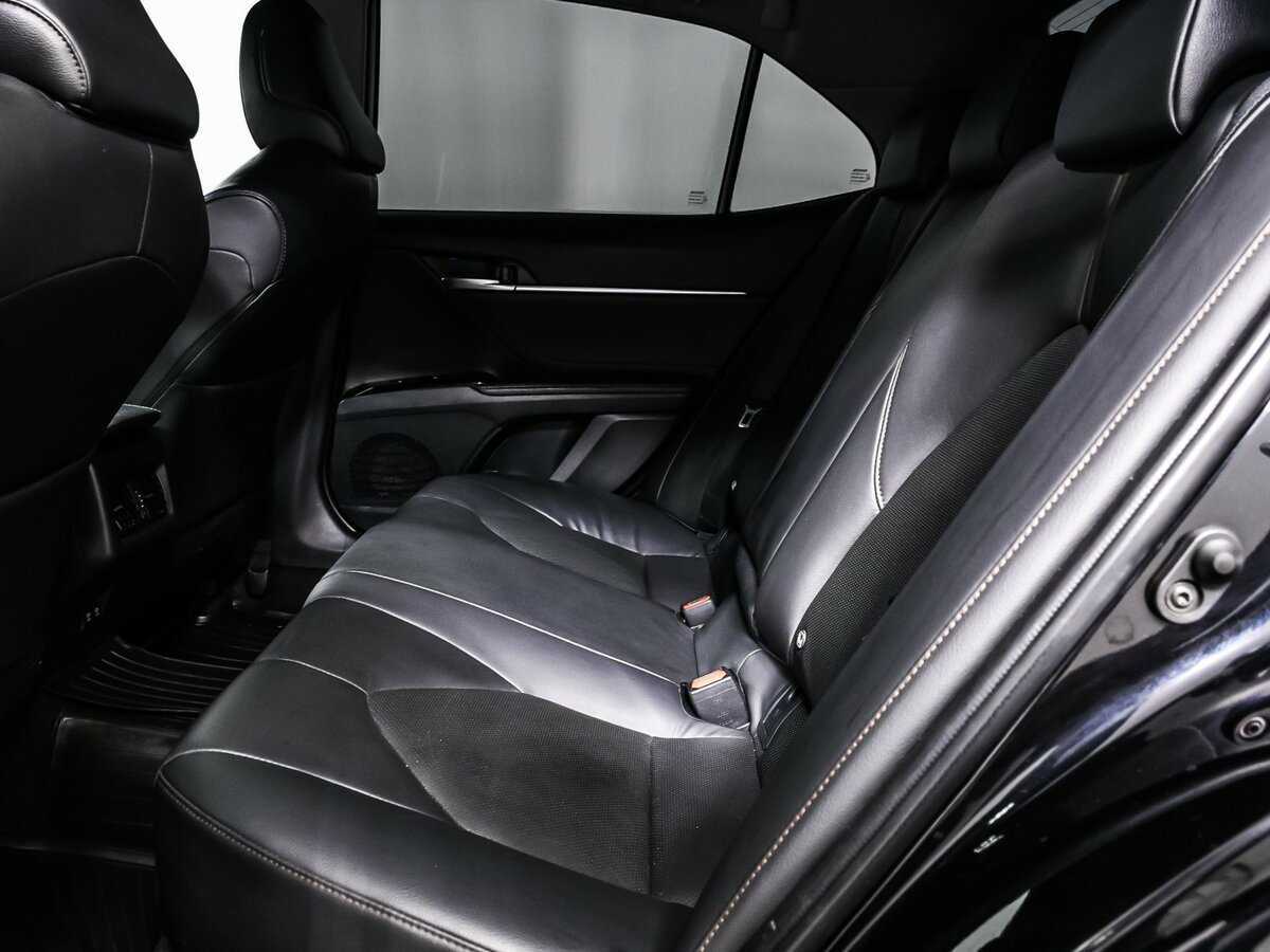 Toyota Camry, 2018 Фото №12