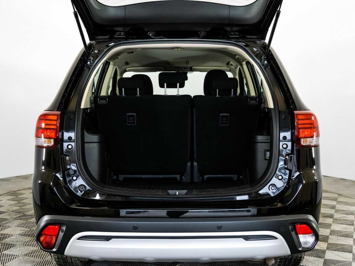 Mitsubishi Outlander, 2018 Фото №16