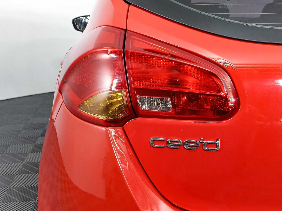 Kia Ceed, 2015 Фото №9