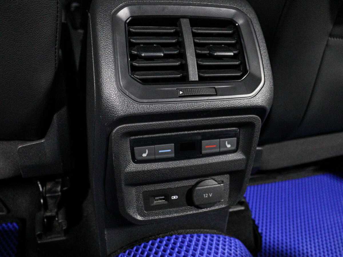 Volkswagen Tiguan, 2019 Фото №15