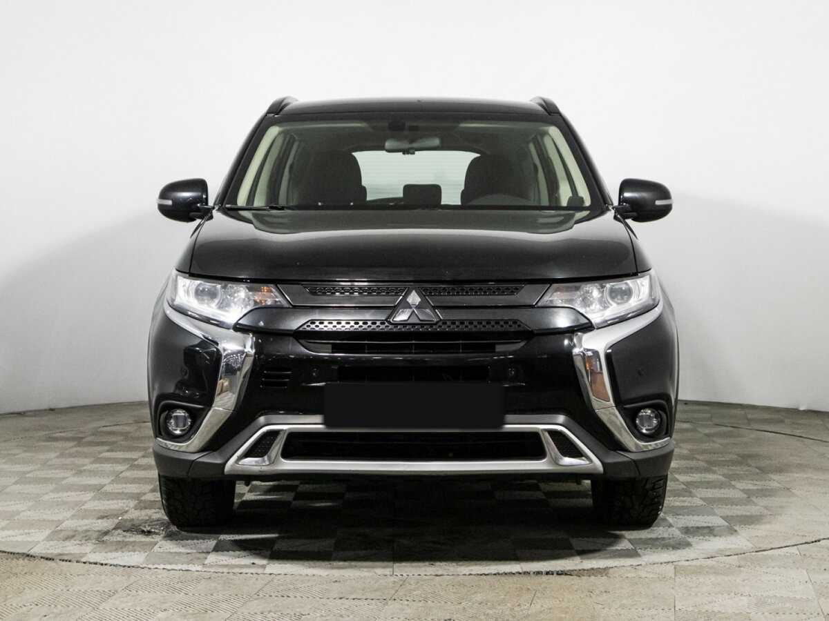 Mitsubishi Outlander, 2021 - 94 384 км. | Фото №2