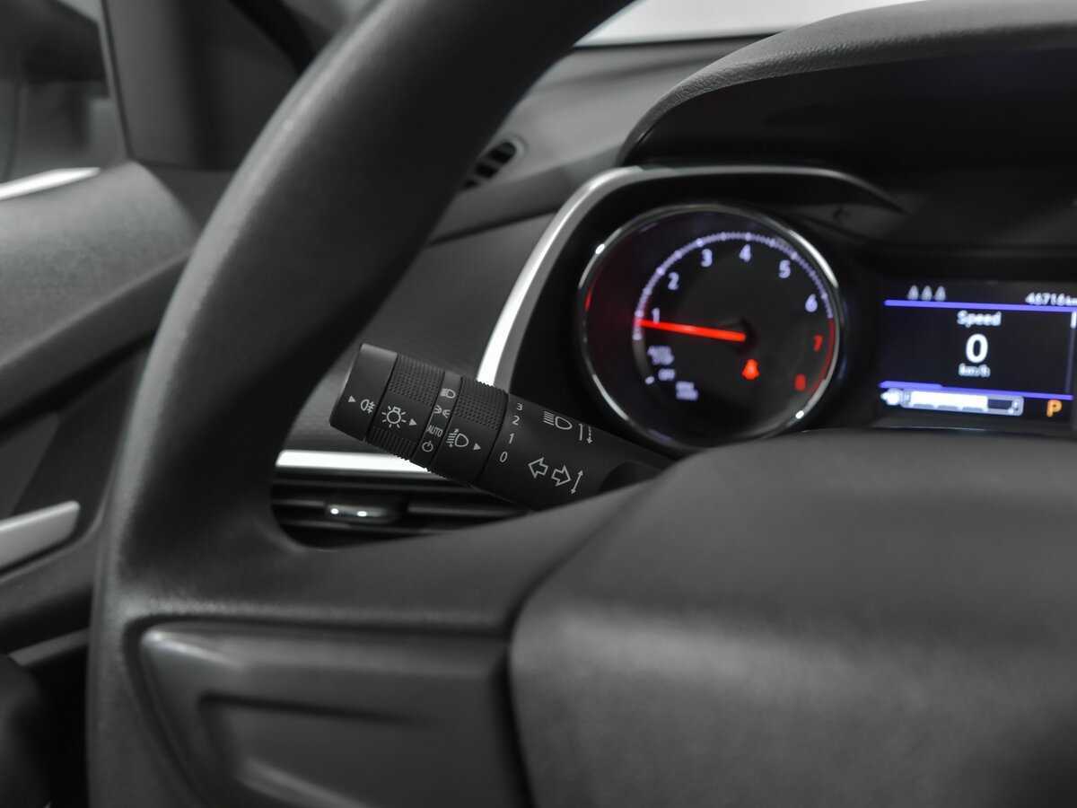 Chevrolet Tracker, 2020 Фото №8