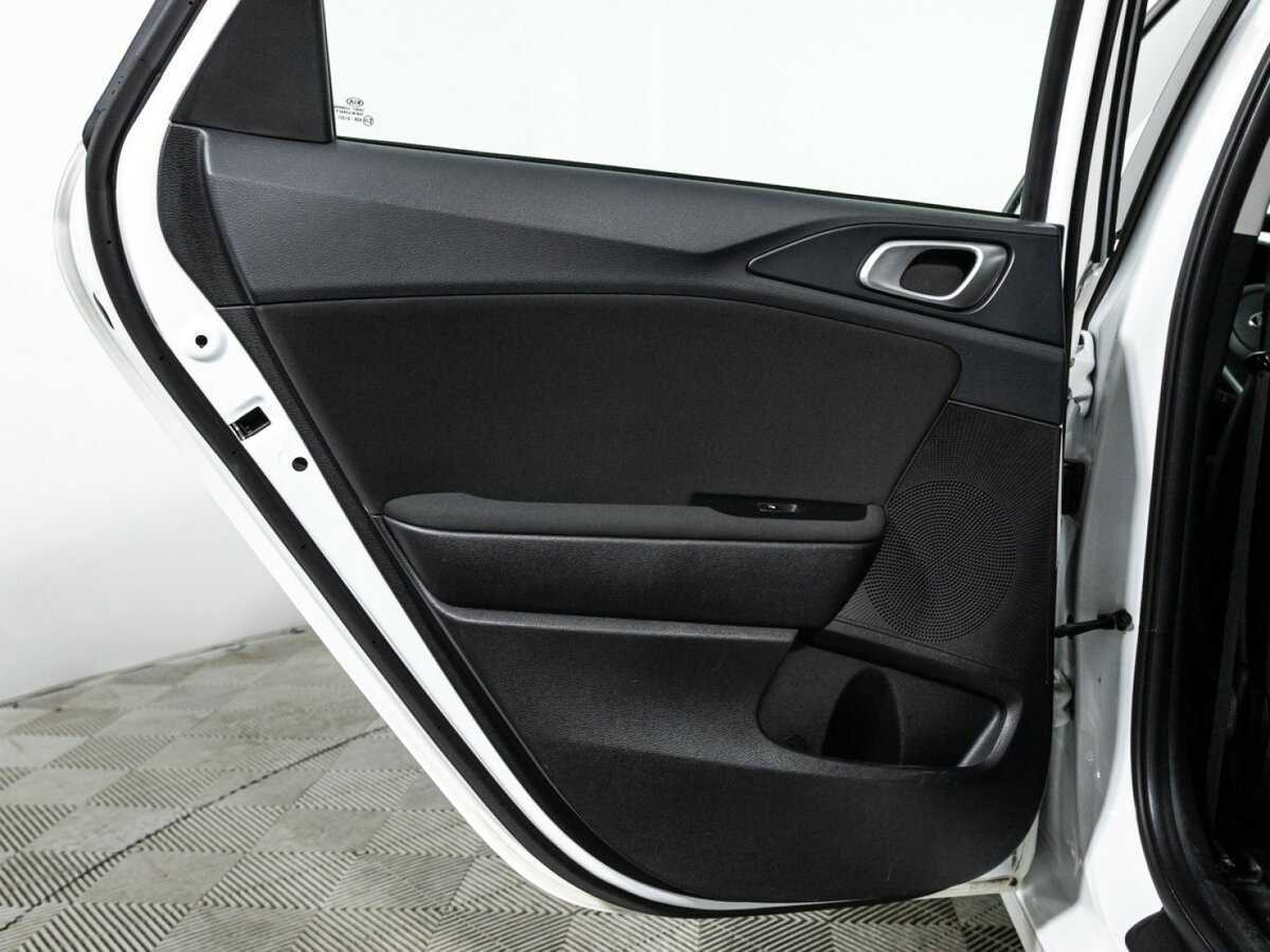 Kia Ceed, 2020 Фото №28