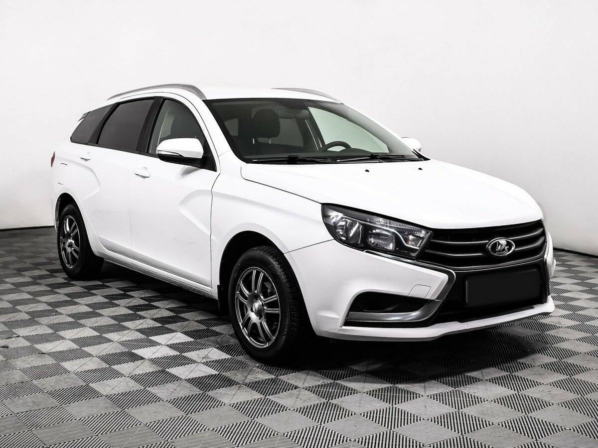 Lada (ВАЗ) Vesta SW, 2020 Фото №3