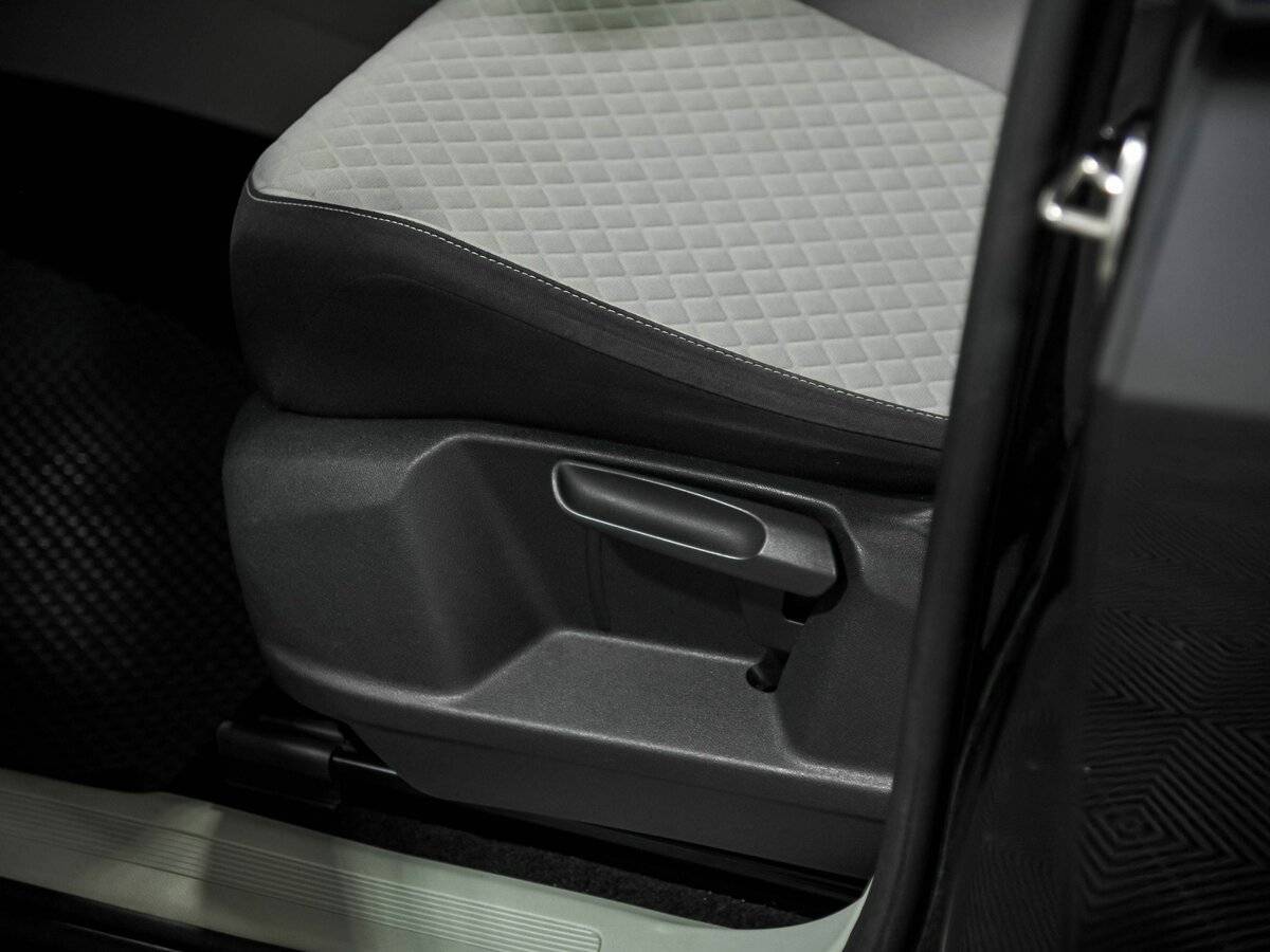 Volkswagen Tiguan, 2017 Фото №14