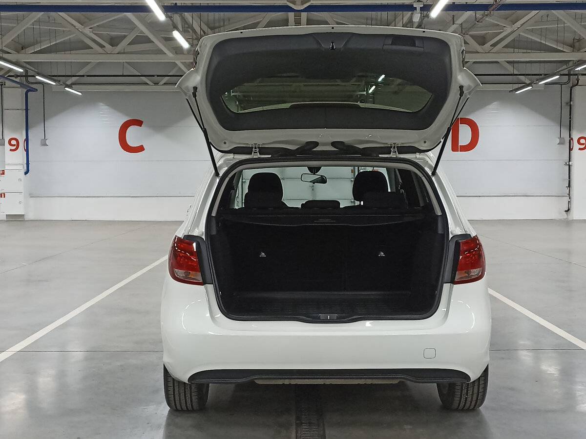 Mercedes-Benz B-Класс 180, 2015 Фото №10