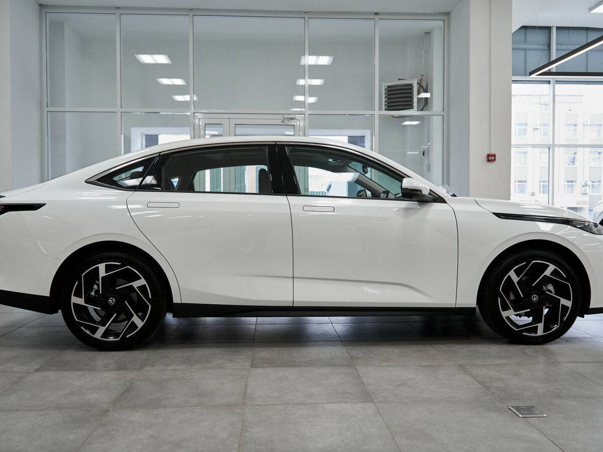 Changan Lamore, 2024 - 1 395 км. | Фото №6