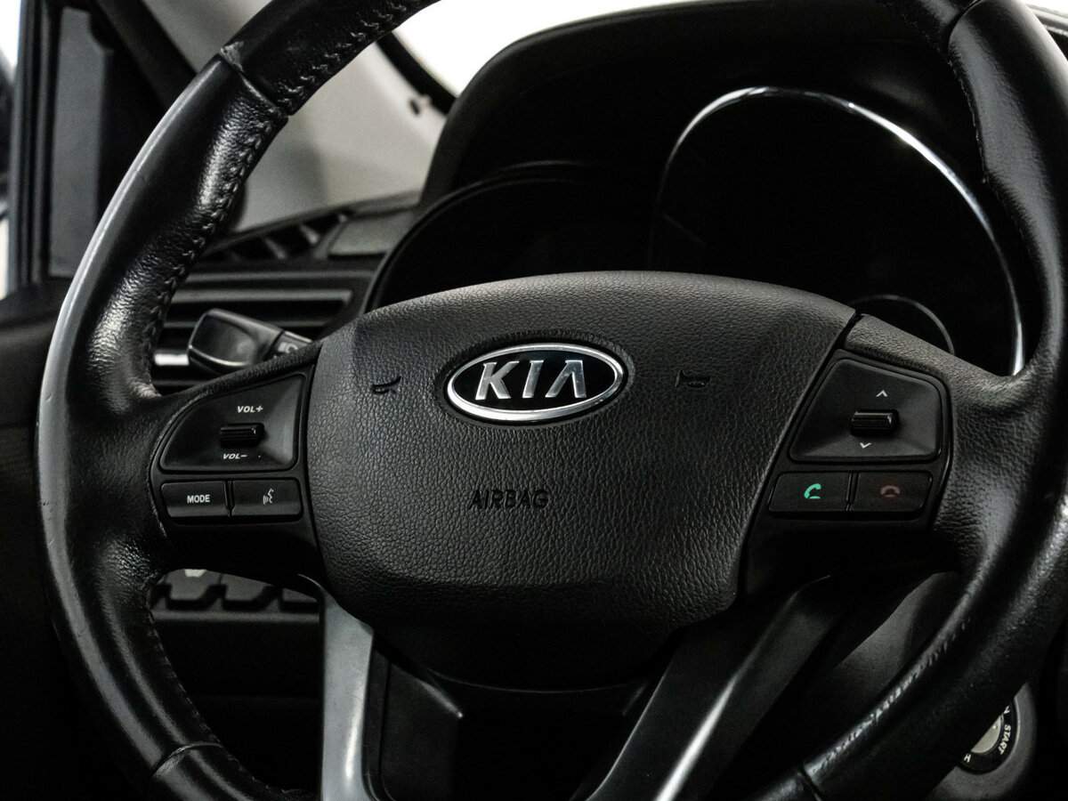 Kia Rio 5-speed, 2012 Фото №10
