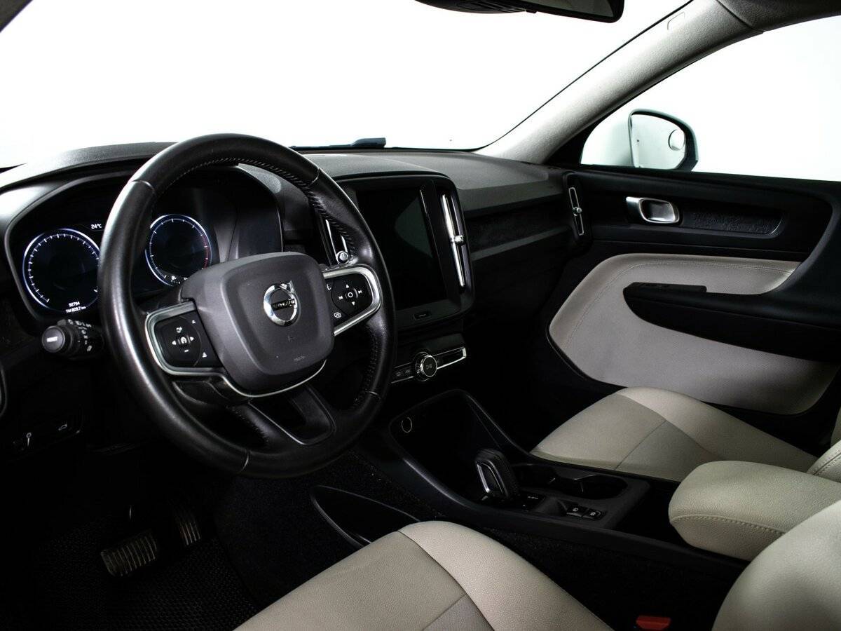 Volvo XC40, 2020 Фото №10