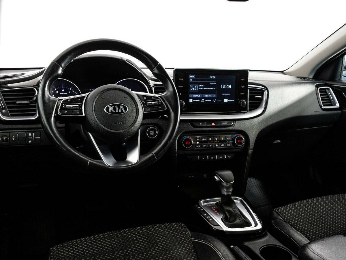 Kia Ceed, 2020 Фото №11