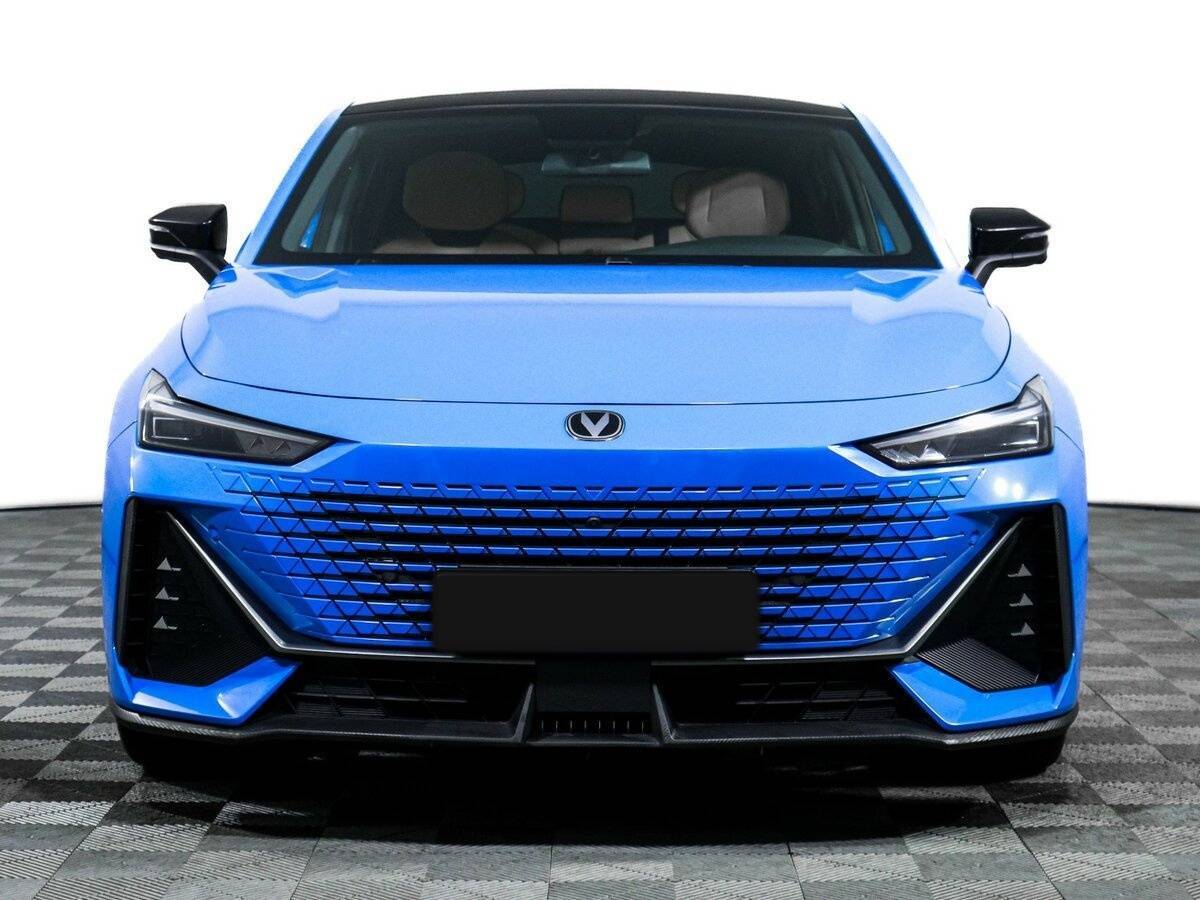 Changan UNI-V, 2022 Фото №2