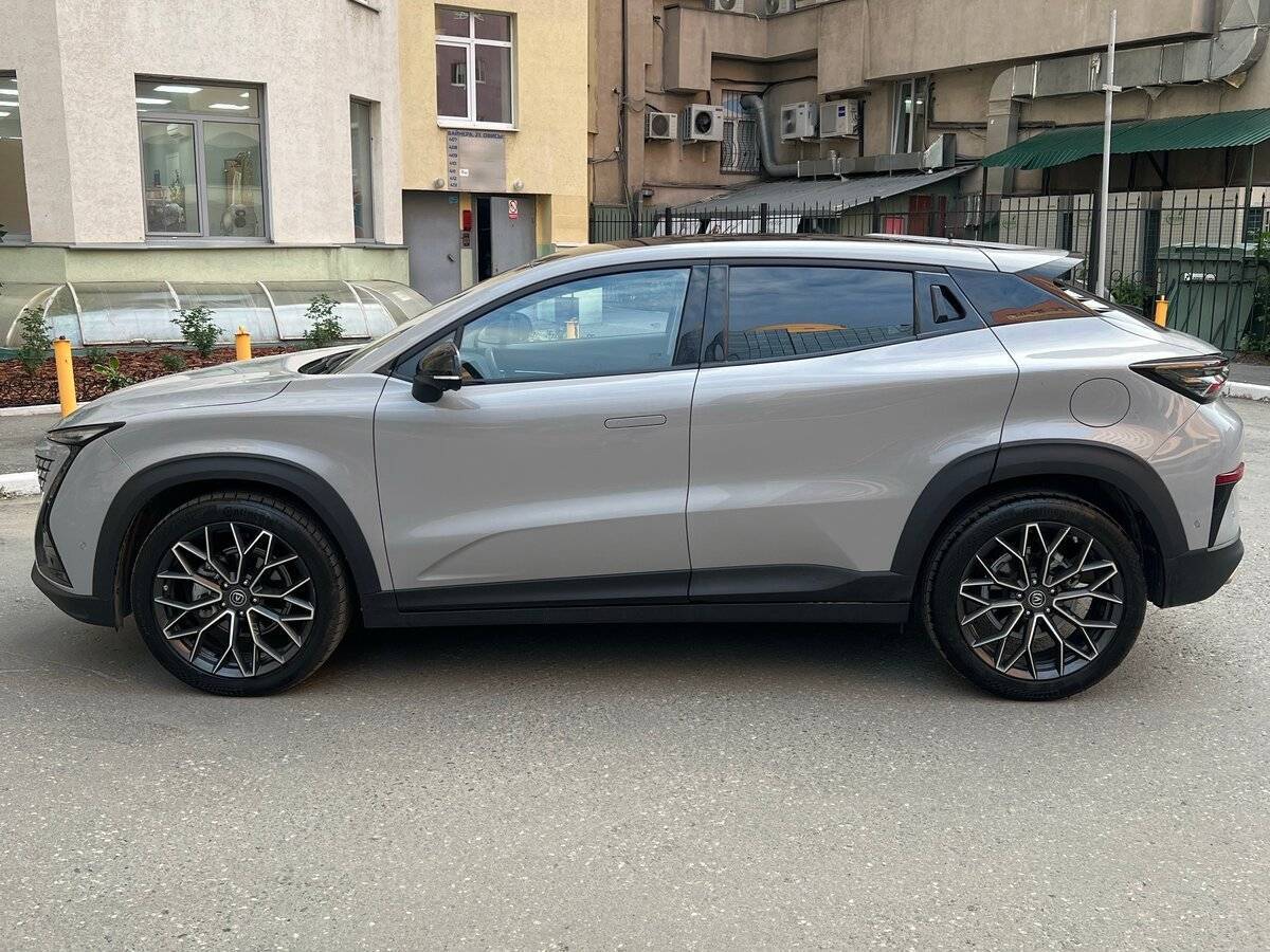 Changan UNI-T, 2023 Фото №11