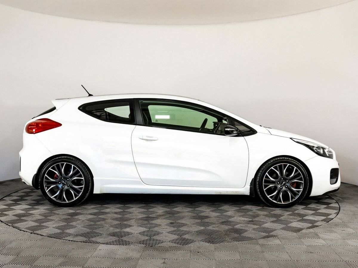 Kia Ceed GT, 2014 Фото №5