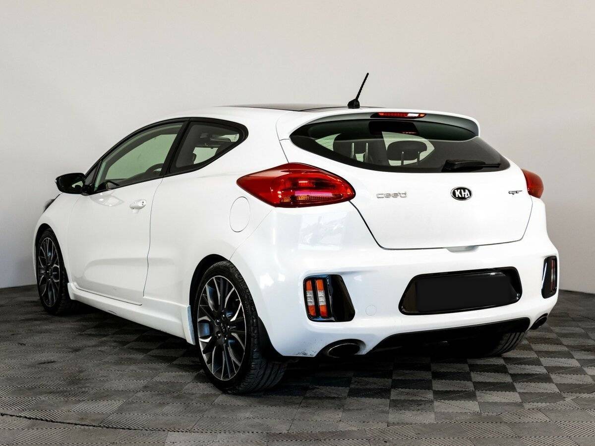 Kia Ceed GT, 2014 Фото №8
