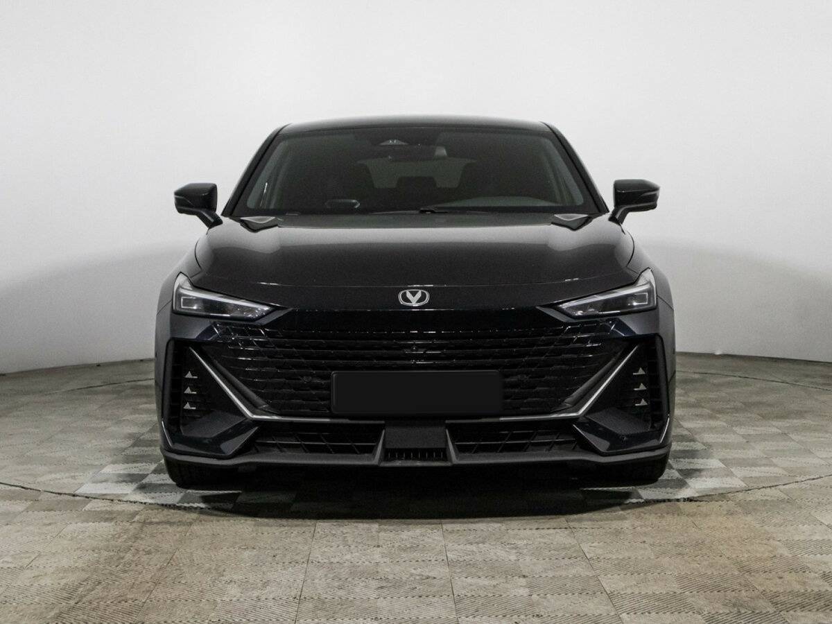 Changan UNI-V, 2023 Фото №2