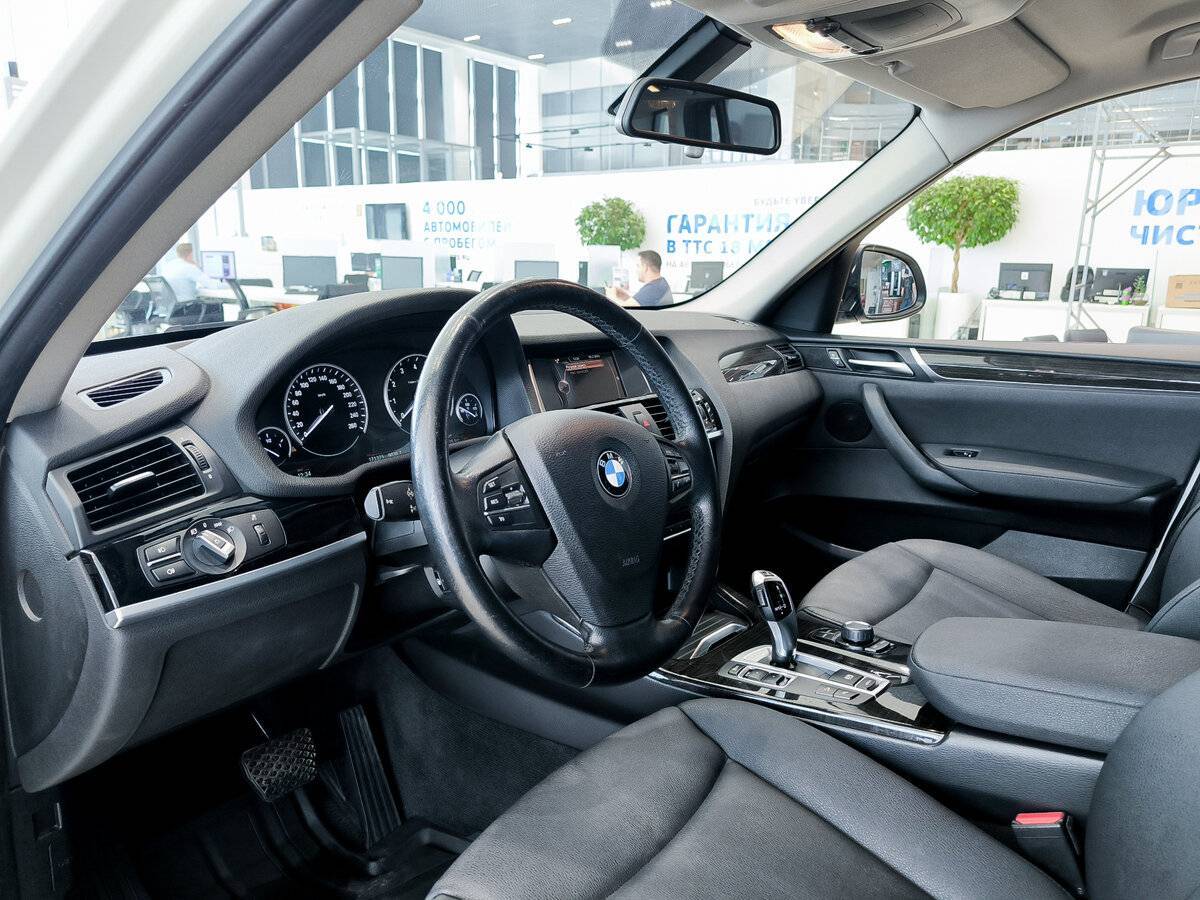 BMW X3 20i xDrive, 2014 Фото №16