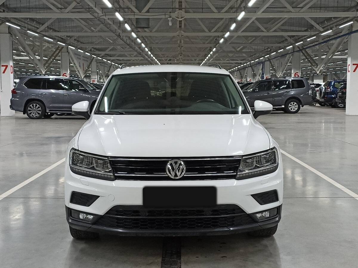 Volkswagen Tiguan, 2019 Фото №2