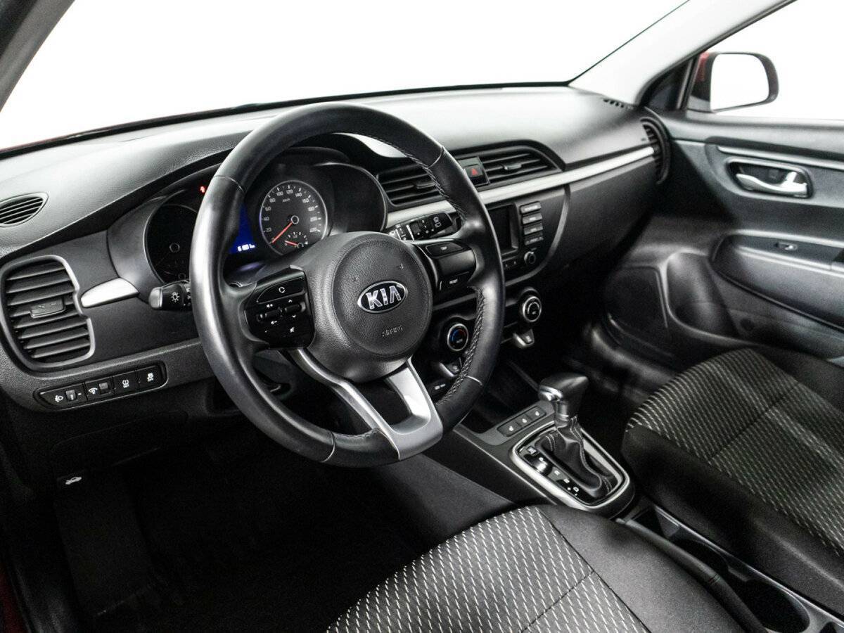 Kia Rio X-Line, 2018 Фото №11
