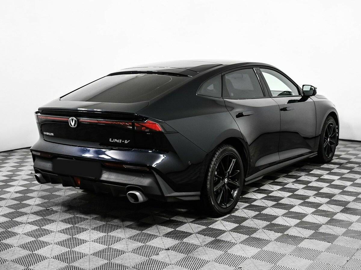 Changan UNI-V, 2024 Фото №5