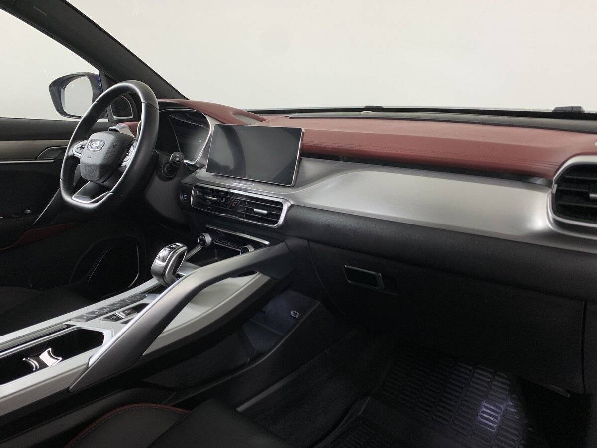 Geely Coolray, 2022 Фото №13