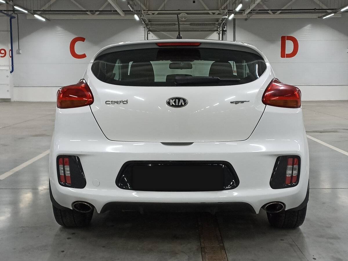 Kia Ceed GT, 2014 Фото №6