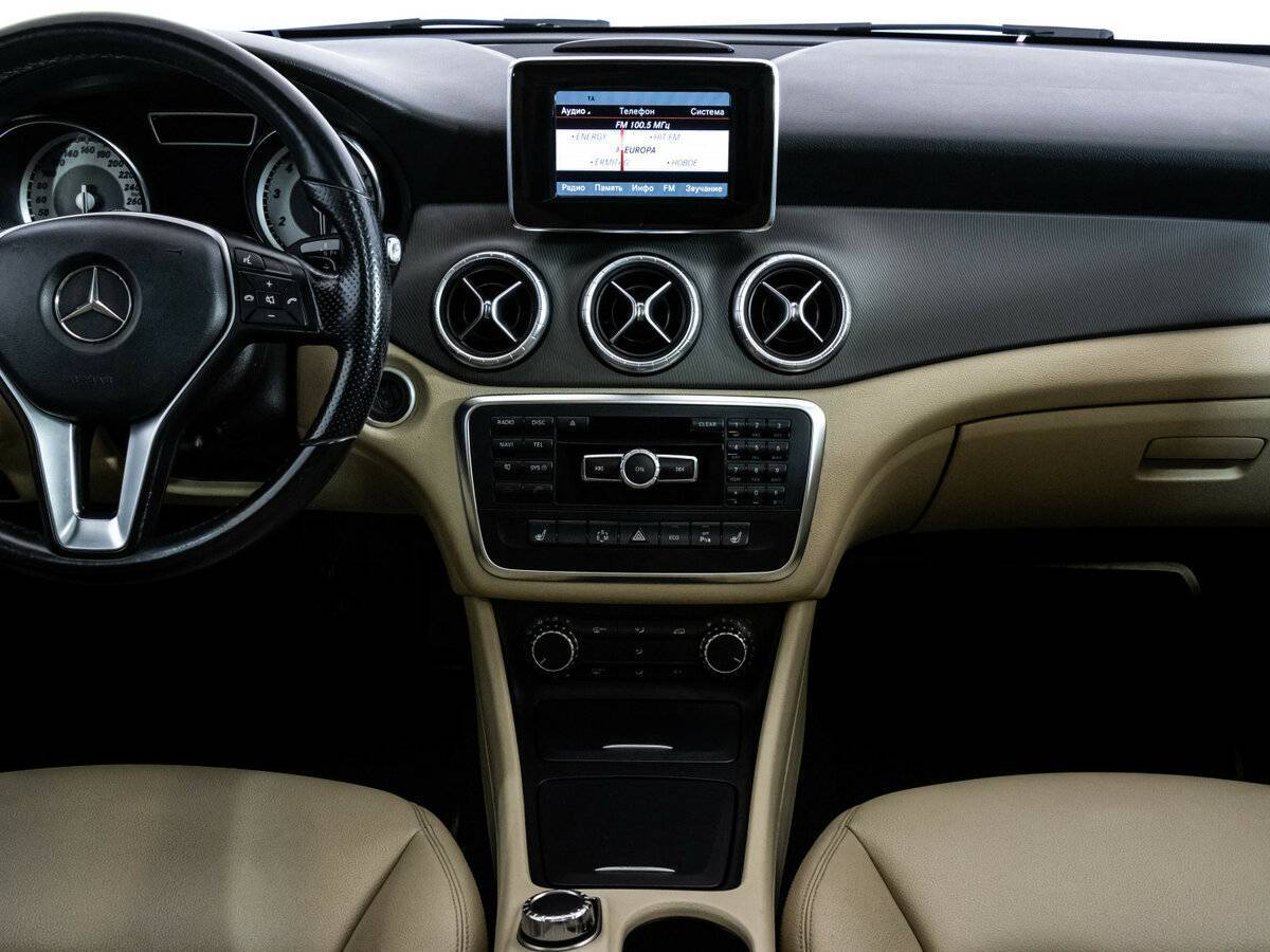 Mercedes-Benz CLA 200, 2013 Фото №13