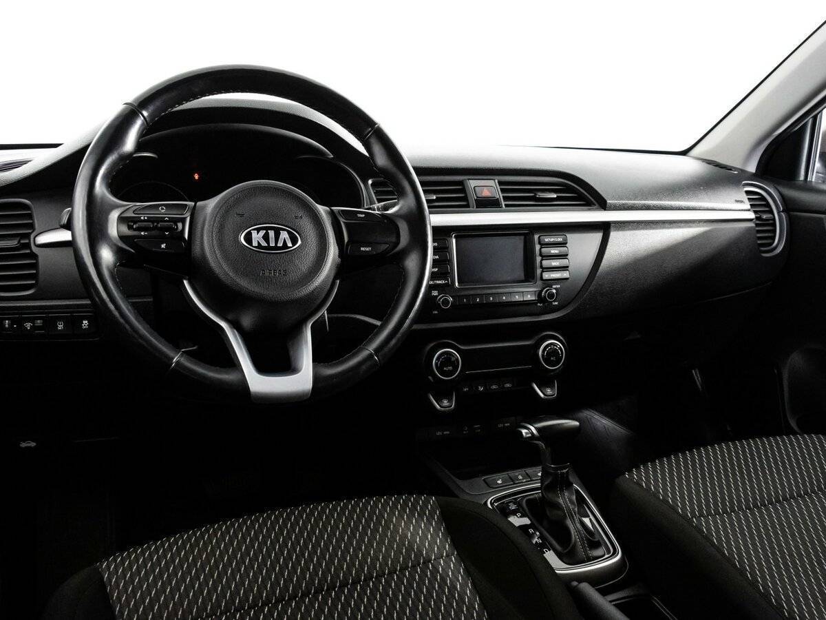 Kia Rio, 2018 Фото №11