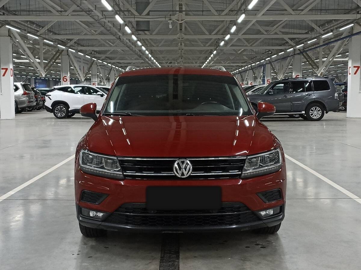 Volkswagen Tiguan, 2018 Фото №2
