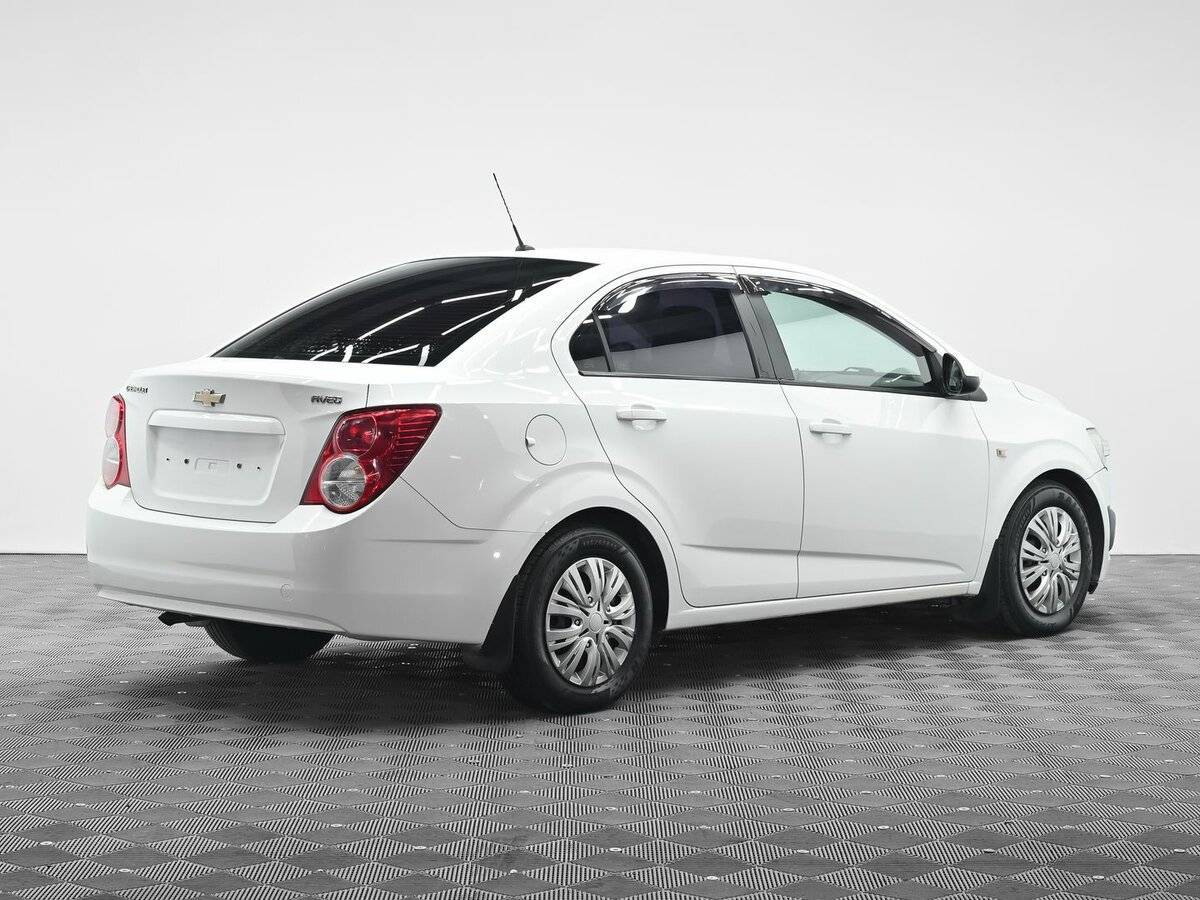 Chevrolet Aveo, 2012 Фото №4