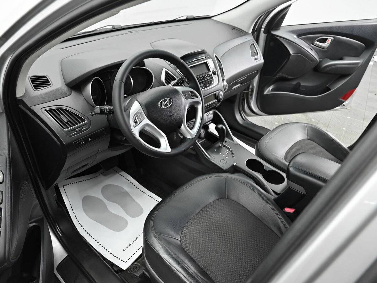 Hyundai ix35, 2012 Фото №8