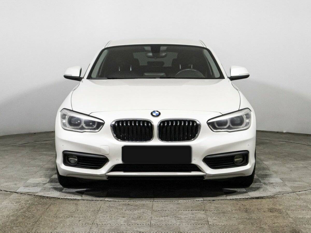 BMW 1 серии 118i, 2018 Фото №2