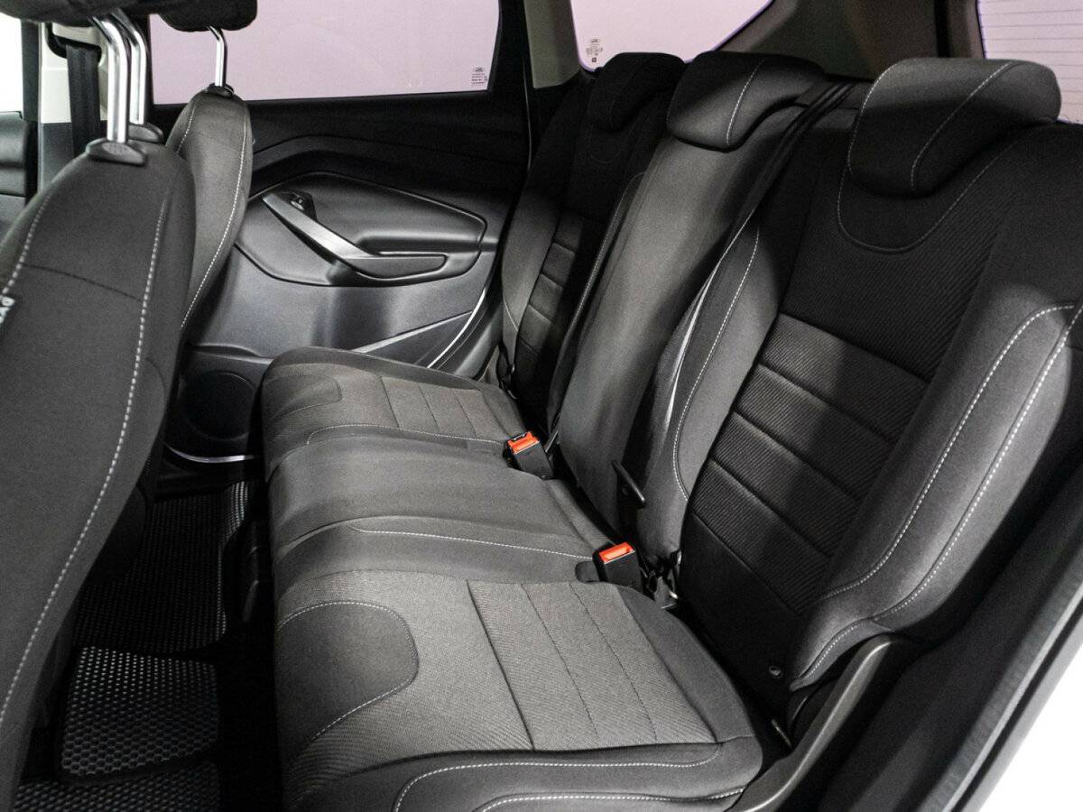 Ford Kuga, 2016 Фото №10