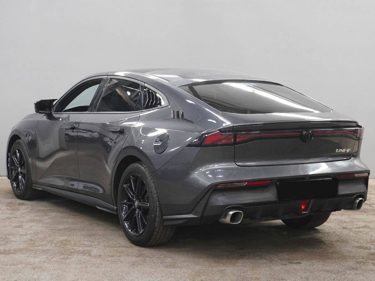 Changan UNI-V, 2022 Фото №7